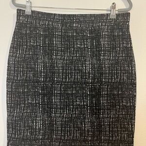 Nicole Miller Black & White Pattern Stretch Pencil Skirt size L